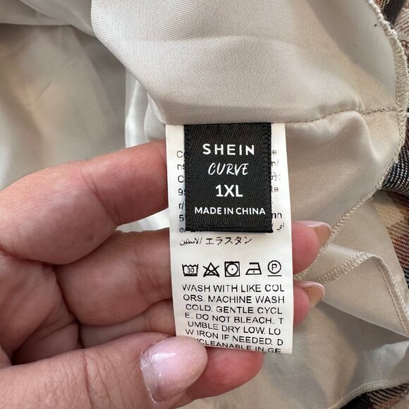 Plaid High-Waisted Wool-Feel Fall or Winter Mini Skirt 1X - Picture 9 of 12